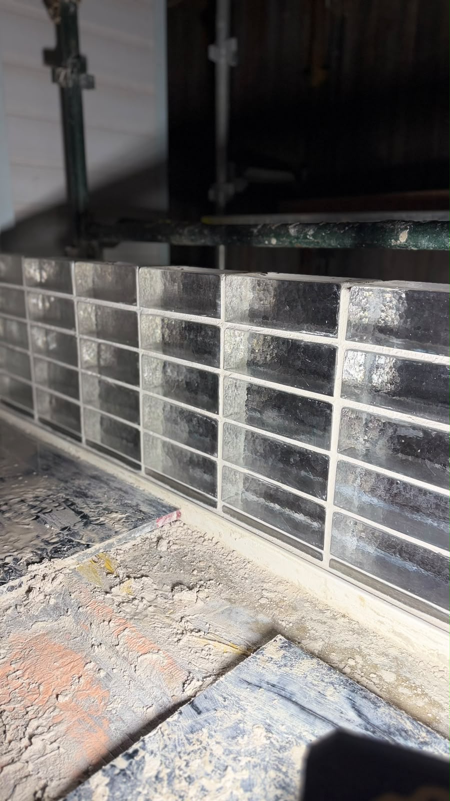 Glass Brick venetian glass brick feature wall, Subiaco - photo 8